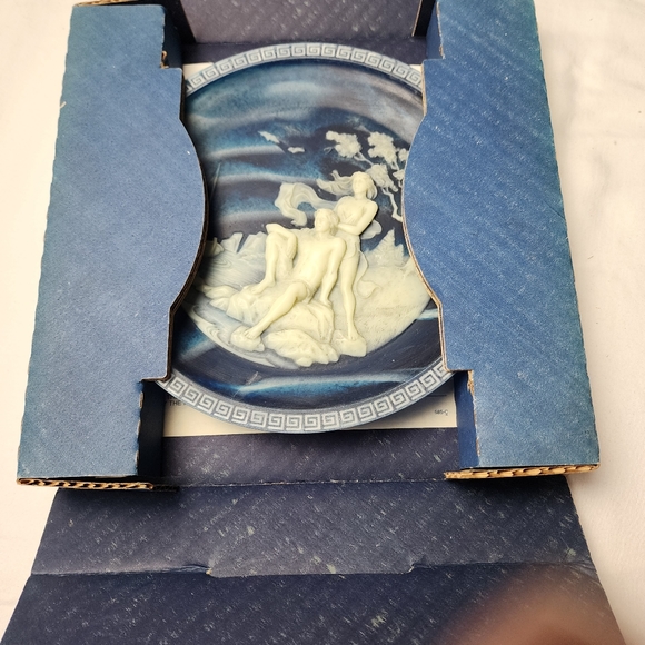 The Return of Ulysses by Alan Brunettin Collector Plate "Voyage of Ulysses" 1986 - Picture 9 of 10